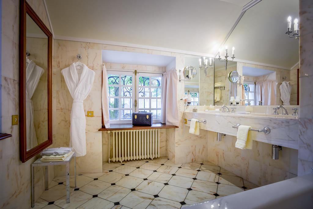 Chateau Du Petit Musigny A Chambolle ภายนอก รูปภาพ