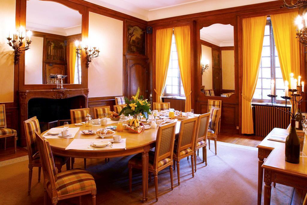 Chateau Du Petit Musigny A Chambolle ภายนอก รูปภาพ