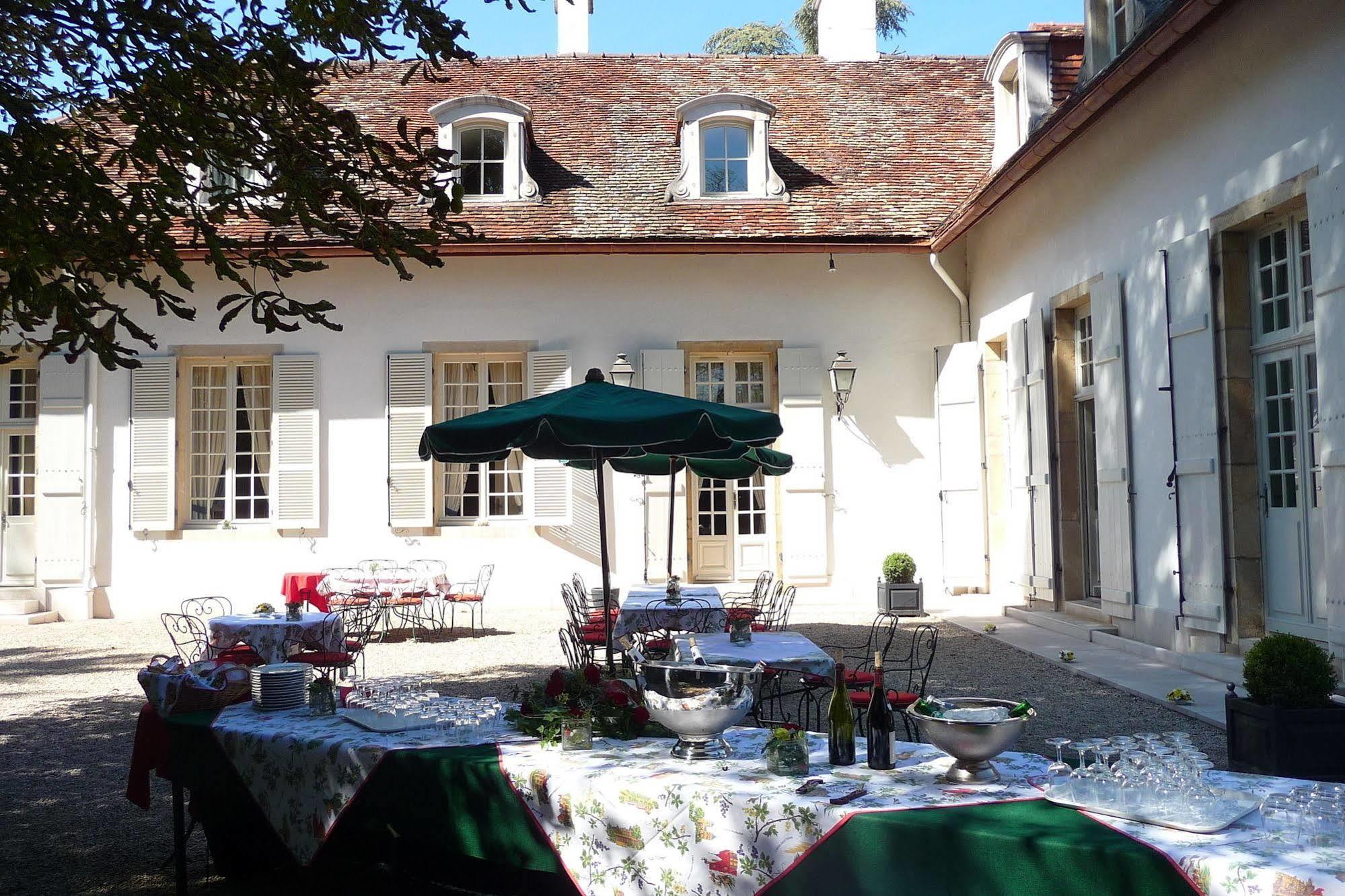 Chateau Du Petit Musigny A Chambolle ภายนอก รูปภาพ